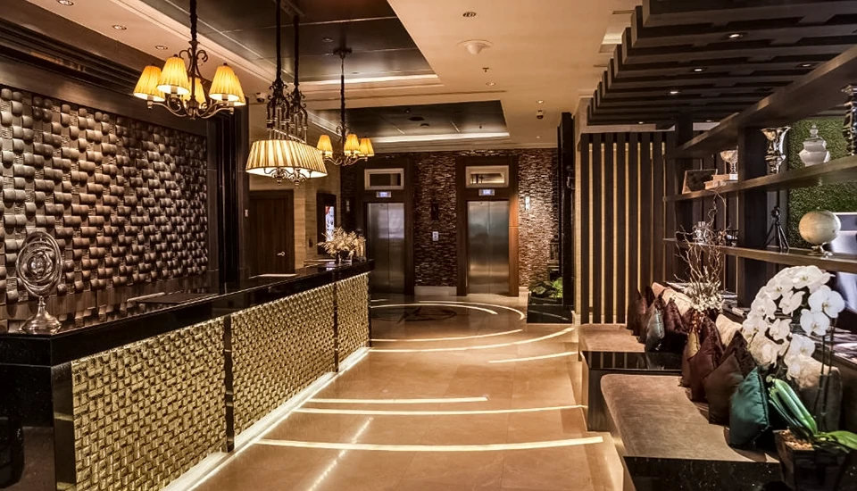 هتل کانتیننت سوخومویت بانکوک